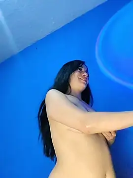 Evelyn_pink1 - Salive and play clitoris
