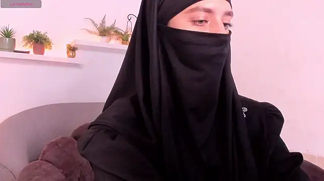 Salma_arabicc - show boobs