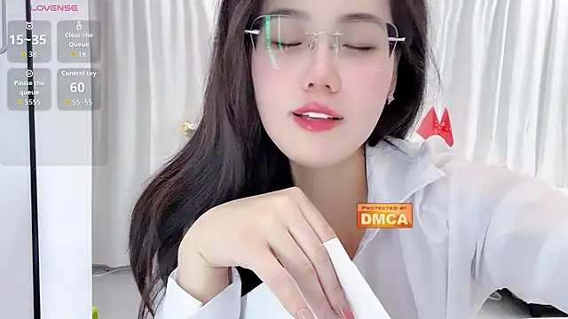 Nabi518- - 乳夹大鸡巴 手摸BB 3分钟 疯狂浪叫