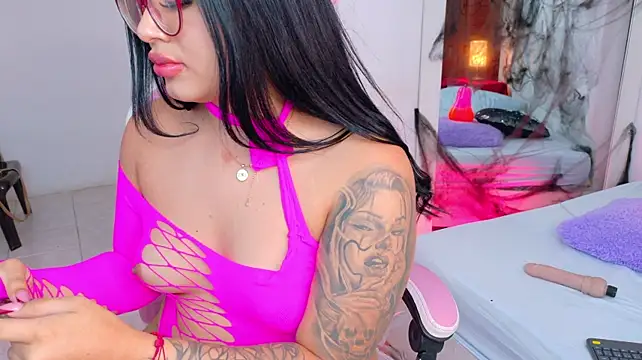 Kiarasexy69 - dance naked