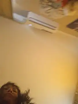 ROXOLANAA_SEXY - Finger in my ass