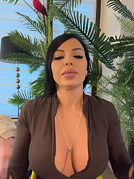 ReynaMorel - Edge me with long vibrations😈