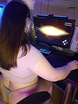 Yuminull - Creamy milky squirt +📸🎁LT