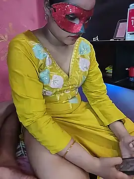 PUNJABICOUPLE09
