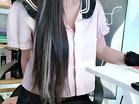 Lush-Office - enjoyy me