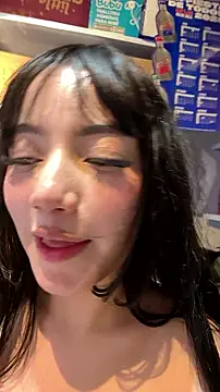 MayyBonita - FINGERING AND ZOOM PUSSY