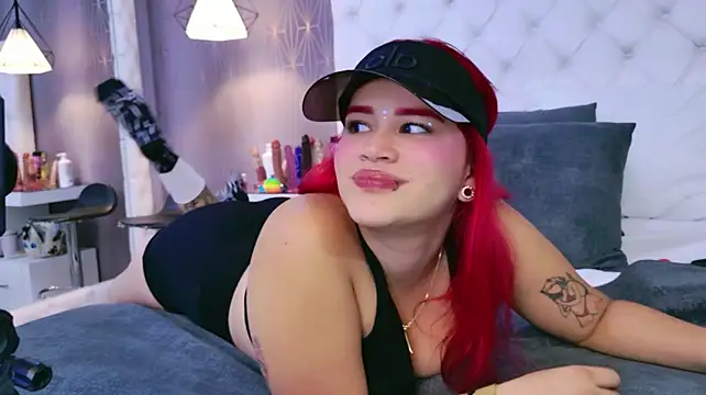 CherryTayloor - sensual dance🔥😋