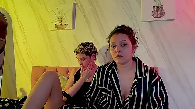 MarcellaGriffin - suck tits