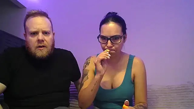 The_dahl_house - Topless girls