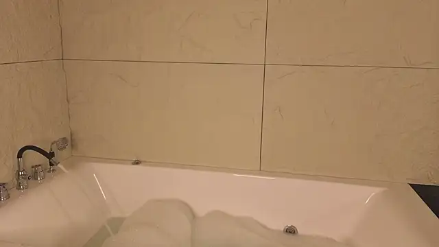 Naomi___Rias