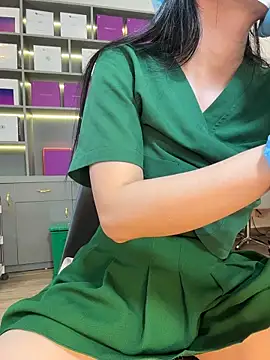 Secretly_masturbating - masturbating with the doctor at the clin