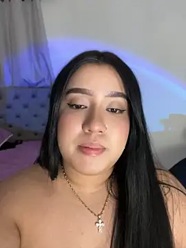 Aliciaa_white - Make My happy