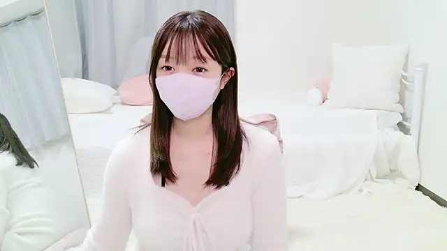 Hcup_moe - 服ポイして乳首いじいじ💗