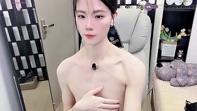Yueyue-MM - 下空M腿给哥哥色色
