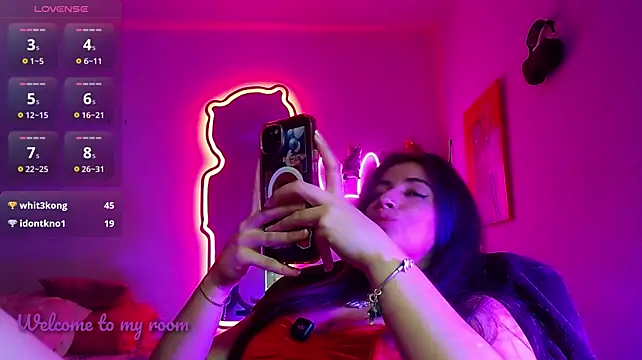 Aleja_diamond - get naked x 10 min