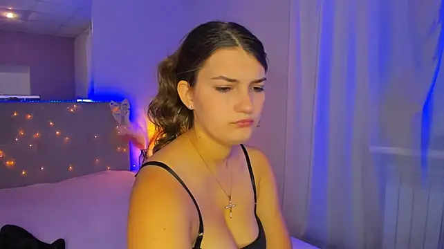Laura_Leee - ass