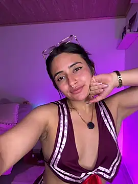 NandaVixen - Clamps tits🌸