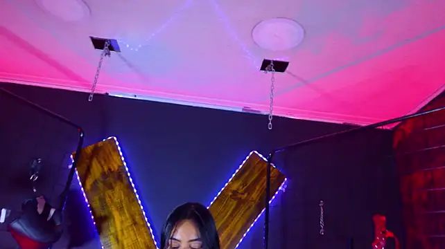 Aiiko_bdsm - SPANK IN ASS VERY HARD X 20