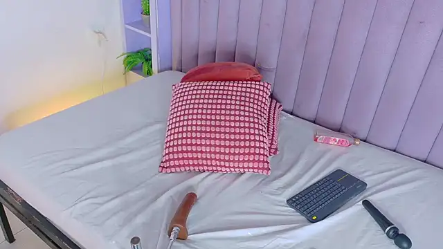 Meganlove__ - Play ass, twerking dance oil body