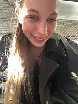 Olivia_Jemison - Play with my HARD nipples