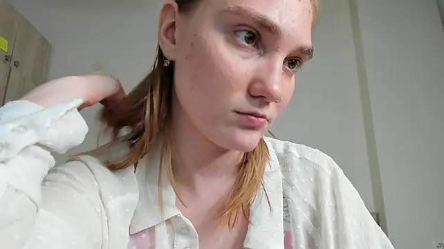 ReddHotPipper - Titsplay Upclose :inlove: