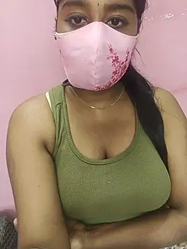 Kathijaatamil - Thighs show