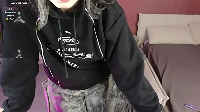 VelvetDolll - Controlling my toy in the ass for 5 minu