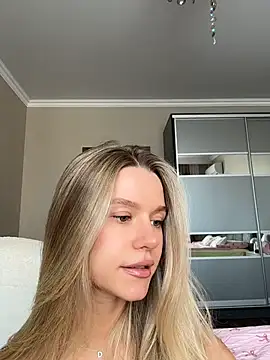 JessIsLove - all naked
