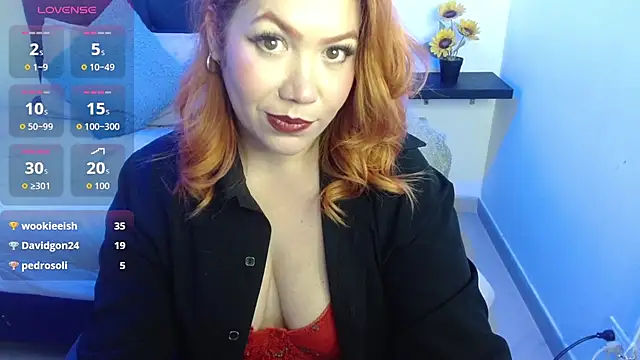 Srta_saraa - show boobs♥