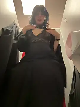 Only_April - Loud moaning in public!