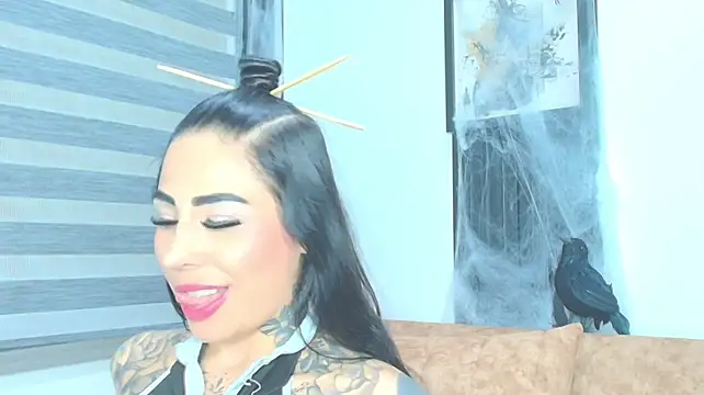 EmiliMontero - Strip, suck, deepthroat, pussy