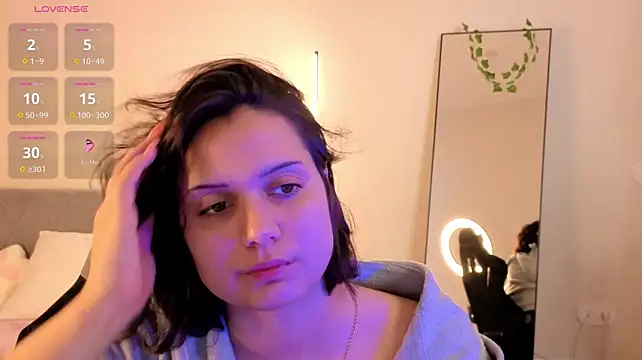 VivienRoss_ - breast flash