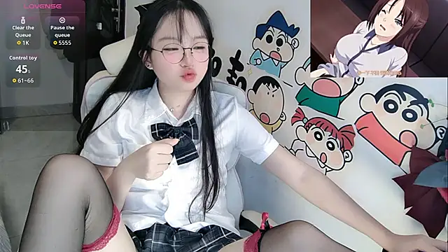 Angela-AMY - 我的三观不正，很歪，全都偏向你 脱掉内裤M腿