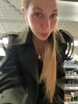 Olivia_Jemison - Licking my swollen nipples