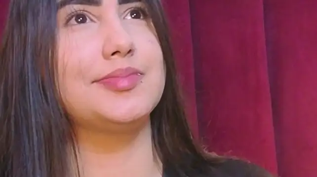 JESSYCORTES - show tits oil