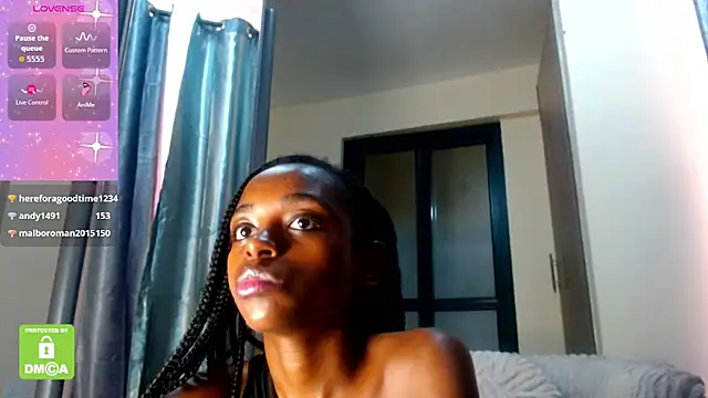 Jeny254 - Make me squirt for you daddies