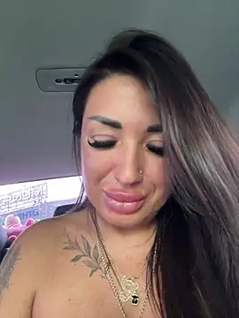 RuslanaXX - Squirt and drink