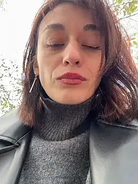 KattyMurr - use an anal plug