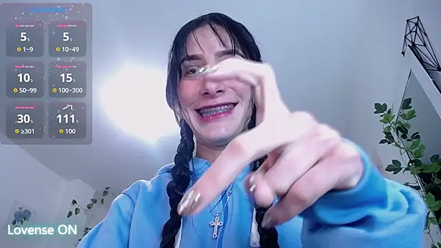 IsaBaileys_ - gode dans ma chatte