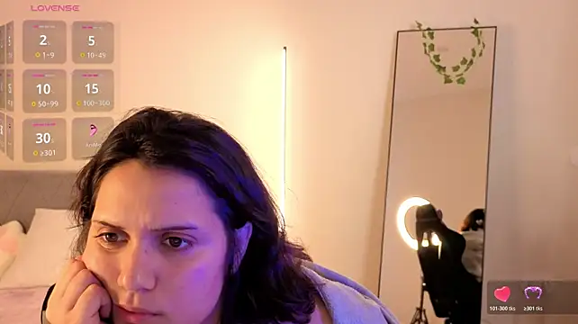 VivienRoss_ - breast flash