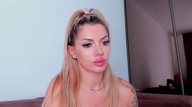 ElsaBby - CUMM PUSSY CUMM BBY+gift 4 you