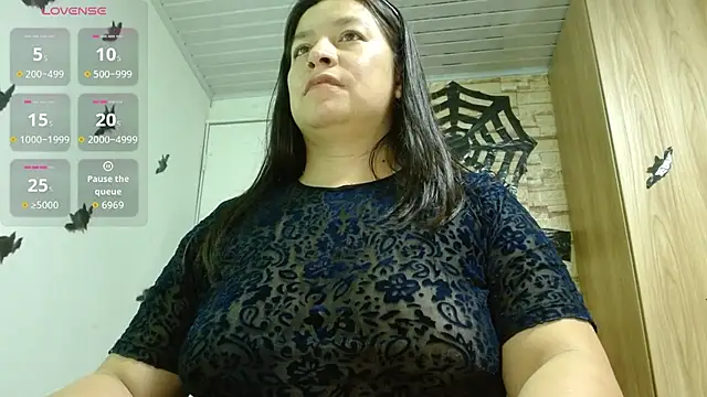 Monick_hot - It's my birthday—make me happy