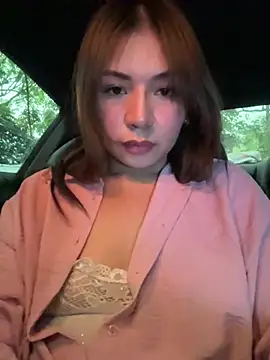 XPinaySarapX - Squirt Show in a Mustang