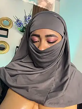 Isa-anbar - show off those tits
