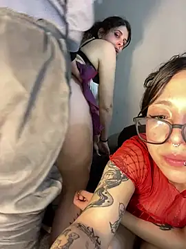 FlorBich - Spank ass 10 times both girls