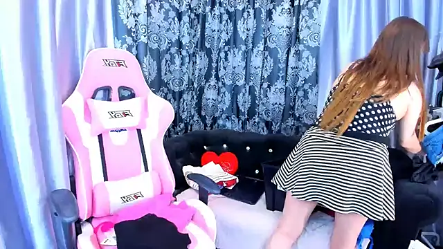 KamilaFoxy - BIG SQUIRT