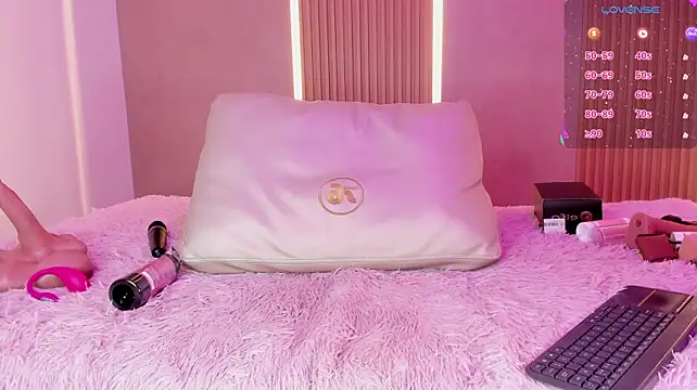 Stephany_summer - Ride dildo hard (cowgirl) and shake tits