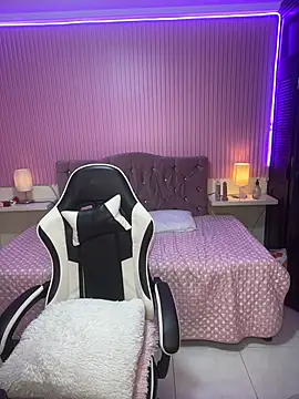 Roses_little_ - SHOW ANAL IN PUBLIC