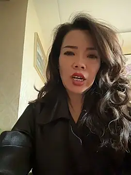 Anna_kk - 下午13:10分 开票 完成 双洞塞玩具 外加大黑牛