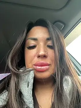 RuslanaXX - Squirt and drink